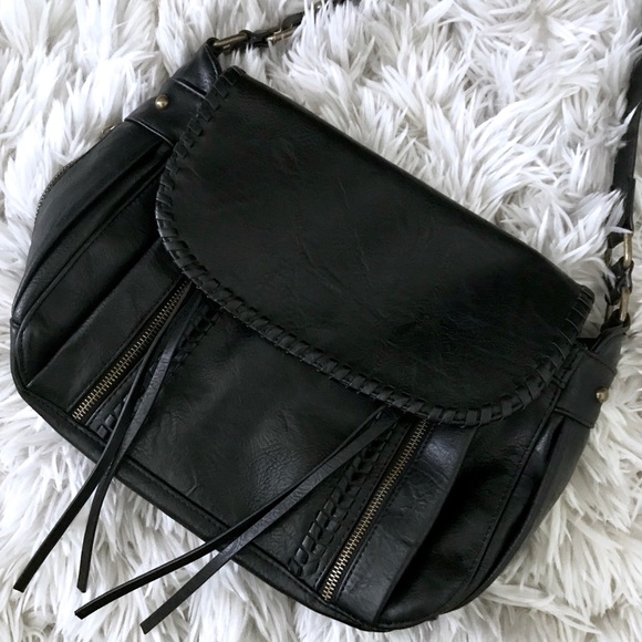 Steve Madden Handbags - Steve Madden purse.